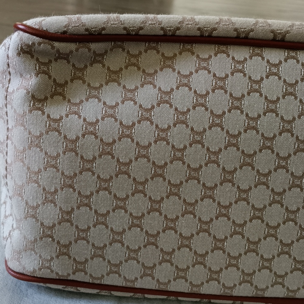 Celine boogie elegant Brown and Cream Designer Tote Bag - Picture 4 of 17